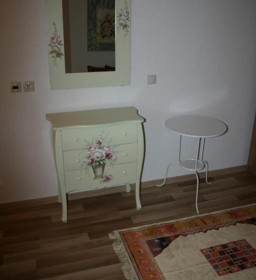 スーペリアトリプルルーム, Evdokia Boutique