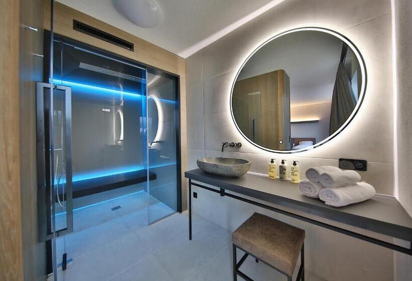 جناح مطلّ علي الجبل, Panoramahotel Fliesserhof