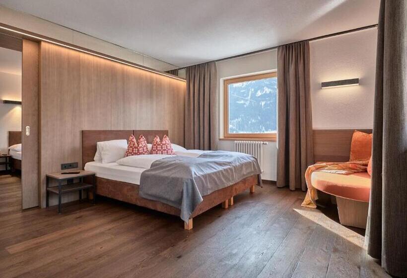 جناح جونيور ديلوكس, Panoramahotel Fliesserhof