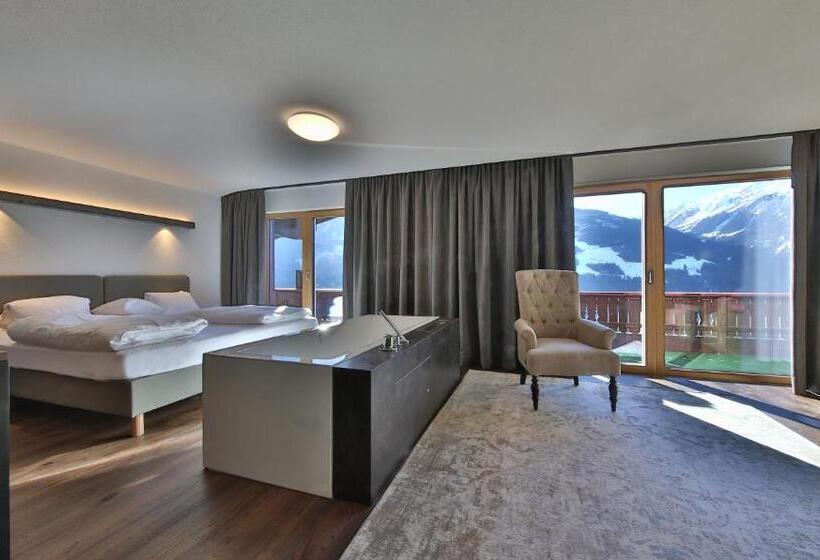 산 전망 스위트, Panoramahotel Fliesserhof