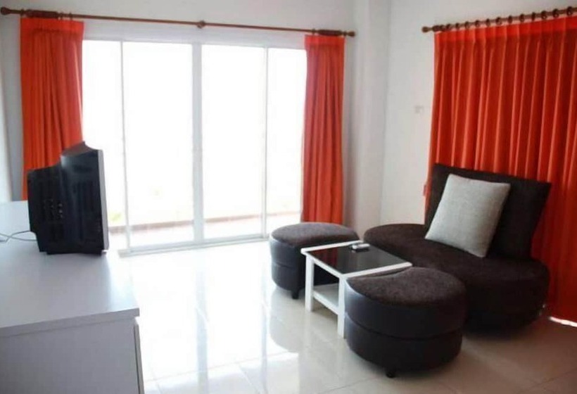 Номер Стандарт, Nanachart Bangsaen