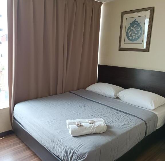 חדר סטנדרט לשלושה, So