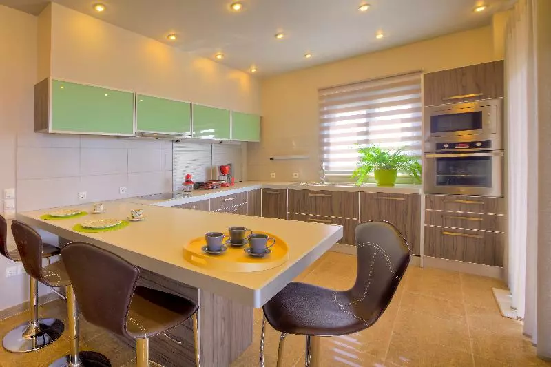 スーペリアースイート, Marini Luxury Apartments And Suites