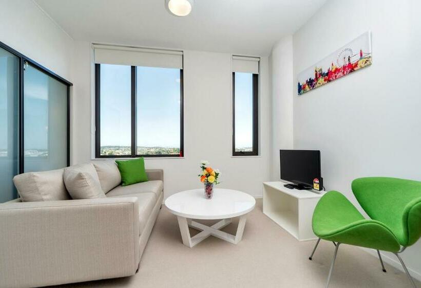 דירת חדר, Mcentral Apartments Manukau