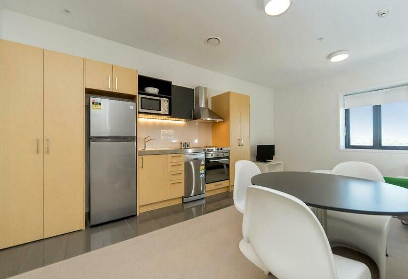 דירת חדר, Mcentral Apartments Manukau