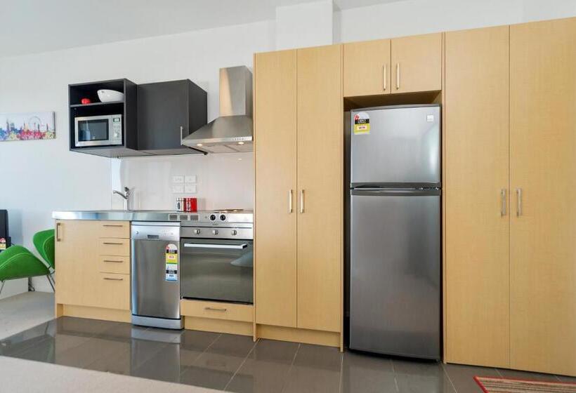 דירת חדר, Mcentral Apartments Manukau