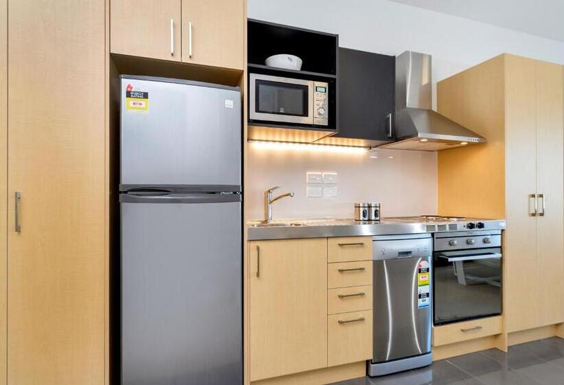 דירת שני חדרים, Mcentral Apartments Manukau