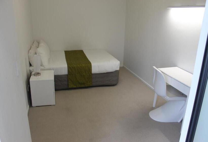 Апартаменты 4 Спальни, Mcentral Apartments Manukau