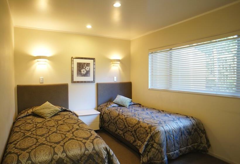 침실 2개 아파트, Cornwall Park Motor Inn