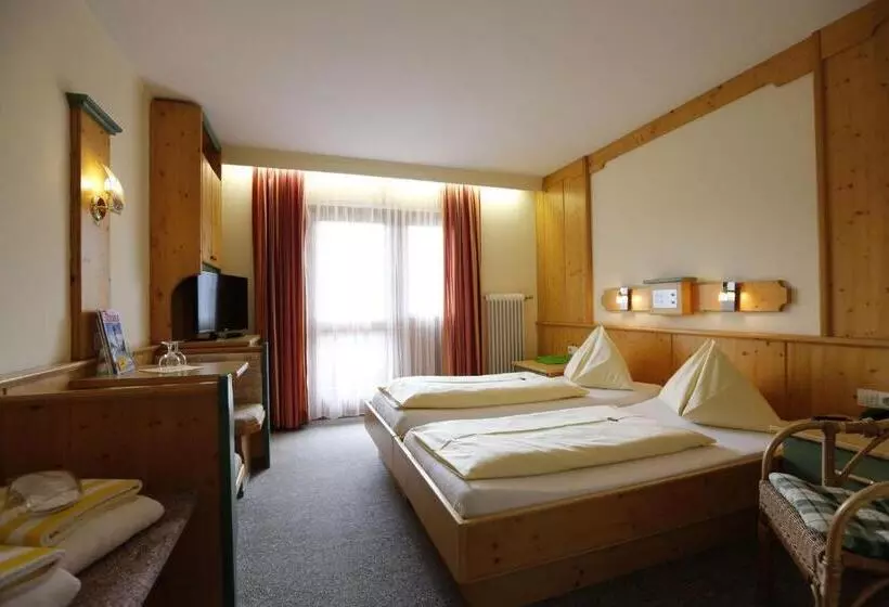 Standard-huone Parveke, Premium Wanderhotel Steirerhof