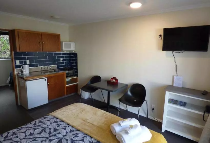 Basic-huoneisto 1 Makuuhuone, Sahara Motels