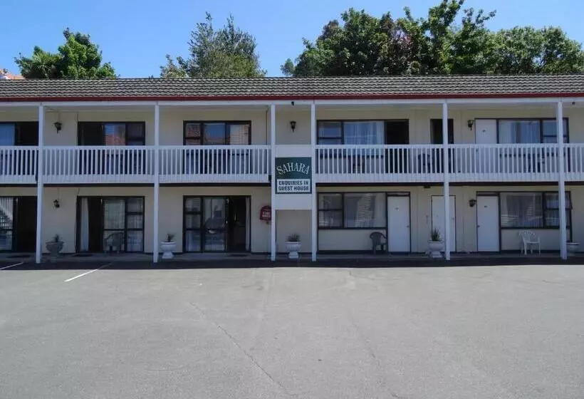 Basic-huoneisto 1 Makuuhuone, Sahara Motels