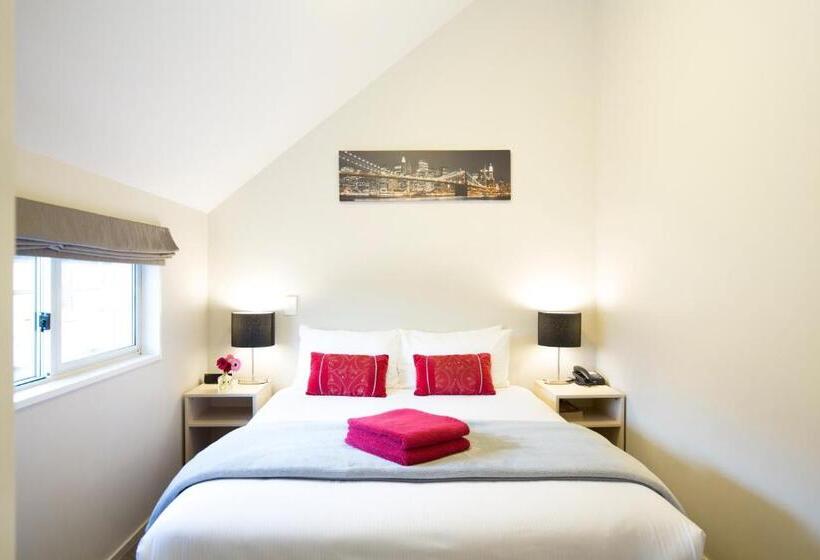 דירת שני חדרים, Vita Nova Motel