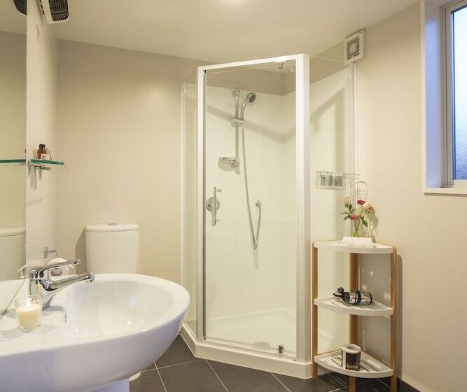 דירת חדר, Vita Nova Motel