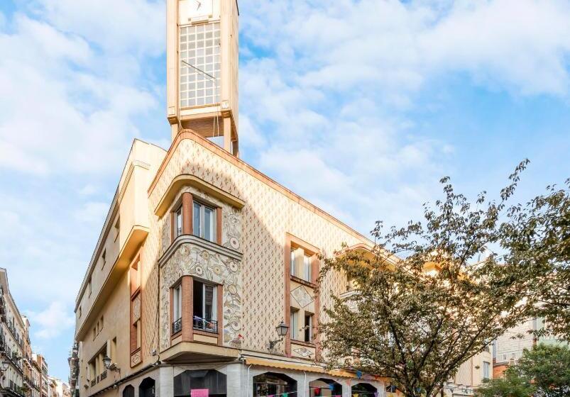 استودیوی استاندارد, Bob W Arte