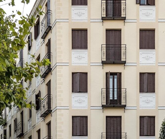 آپارتمان 2 خوابه, Bob W Arte