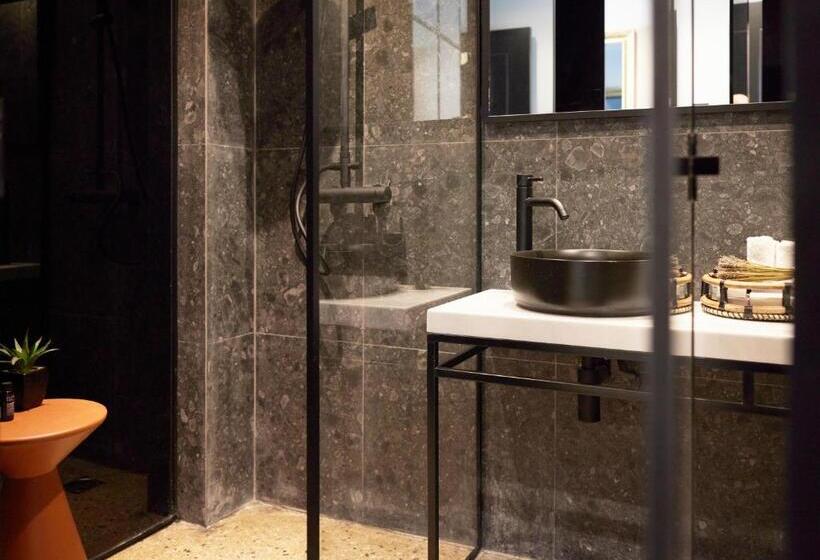 スタンダードスタジオ, Anise, Aluma Hotels & Resorts