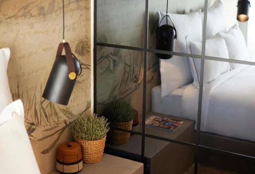 スタンダードスタジオ, Anise, Aluma Hotels & Resorts