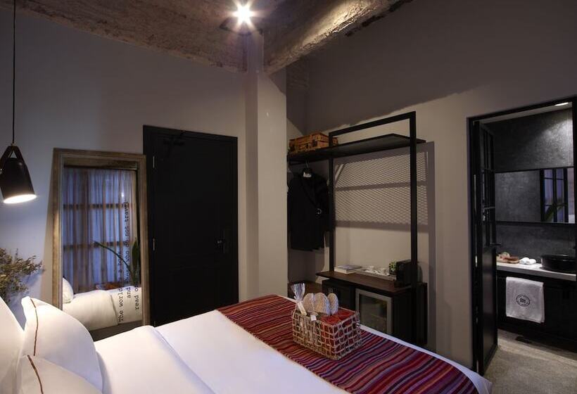 バルコニー付きデラックスルーム, Anise, Aluma Hotels & Resorts