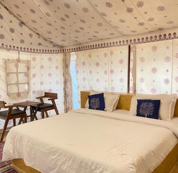 家庭小型套房, Tokyo Desert Camp