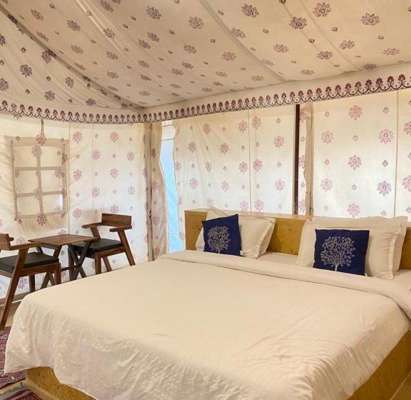 家庭小型套房, Tokyo Desert Camp