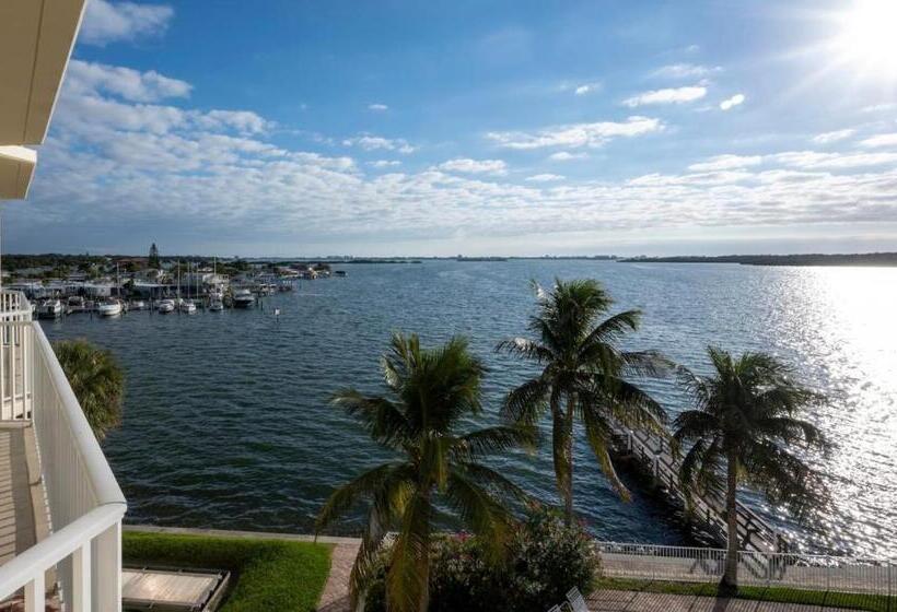 شقة غرفة واحدة مطلة على البحر, The Bc Resort On The Water