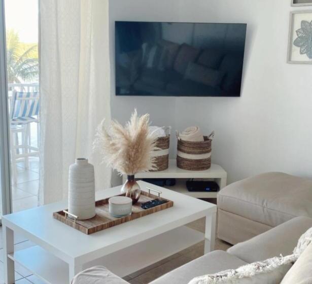 شقة غرفة واحدة مطلة على البحر, The Bc Resort On The Water