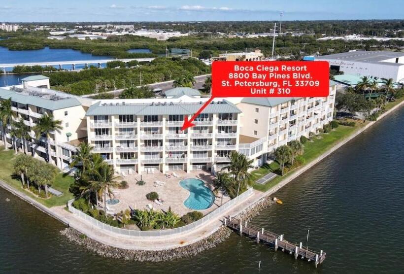 شقة غرفة واحدة مطلة على البحر, The Bc Resort On The Water