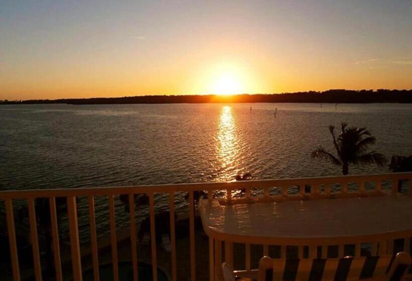 شقة غرفة واحدة مطلة على البحر, The Bc Resort On The Water