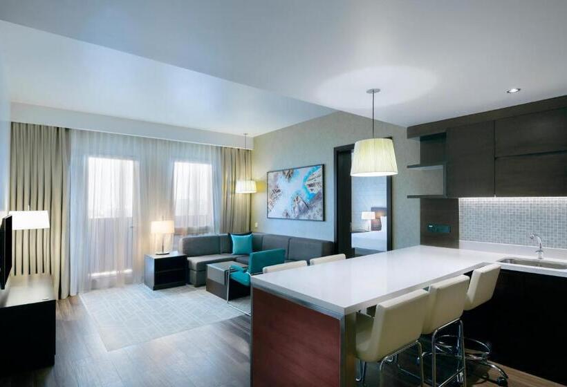 Апартаменты 2 Спальни, Hyatt Place Dubai Wasl District Residences