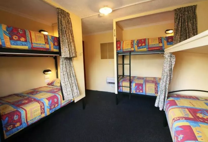 Vuode Makuusalissa, Chateau Backpackers & Motels