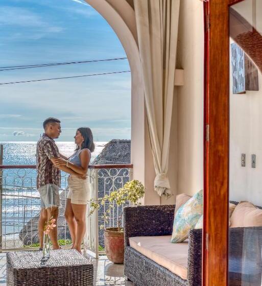 スタンダードルーム, Alcazar