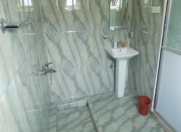 标准间, Alexandra Family Villa