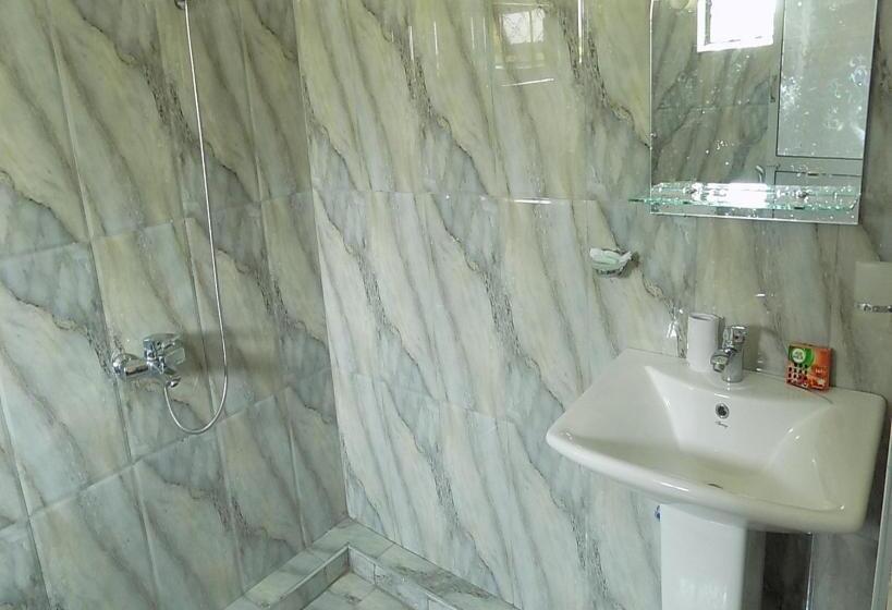 스탠다드 트리플 룸, Alexandra Family Villa