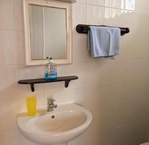 ファミリールーム, Altavia