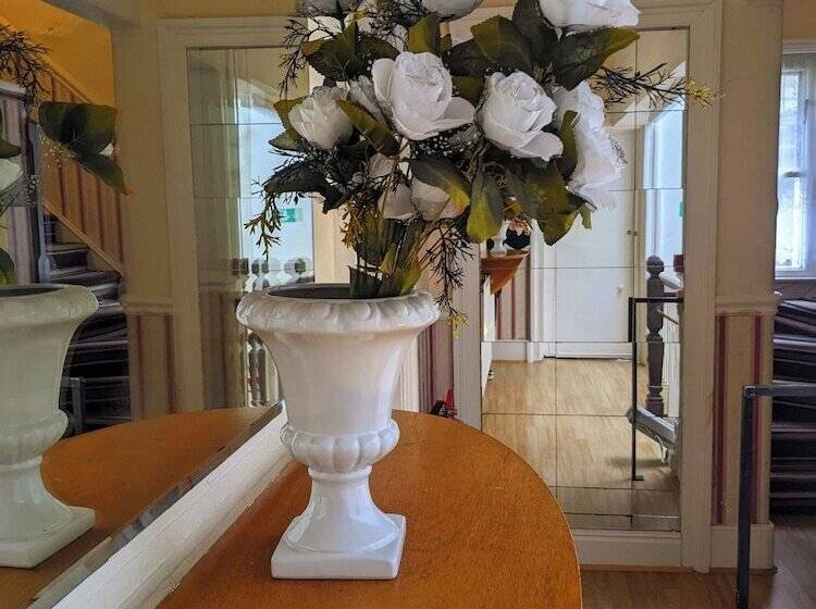 ファミリールーム, Altavia