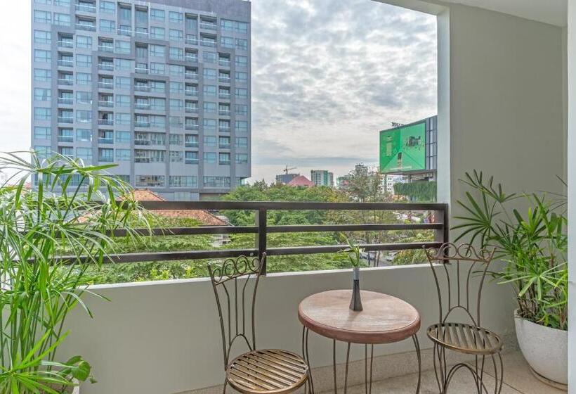 חדר דחוקס עם מיטת קינג, Anik Boutique Hotel & Spa On Norodom Blvd