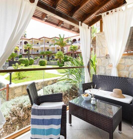 סוויטה, Blue Bay Halkidiki