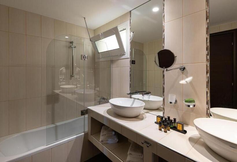 סוויטת ג'וניור נוף לים, Blue Bay Halkidiki