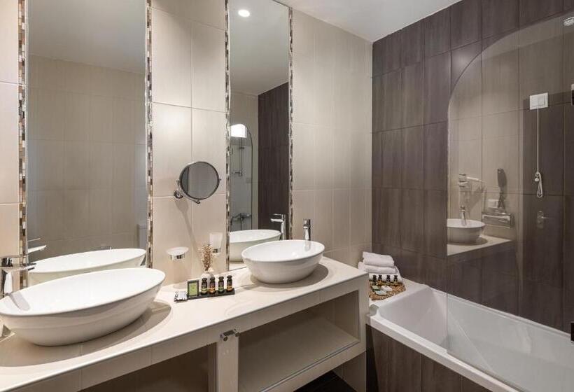 חדר דלוקס צדדי נוף לים, Blue Bay Halkidiki