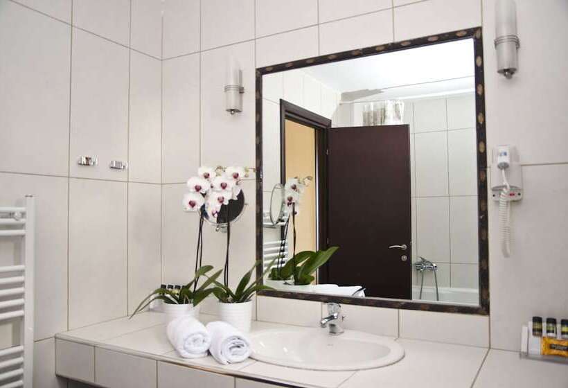 סוויטת ג'וניור נוף לים, Blue Bay Halkidiki