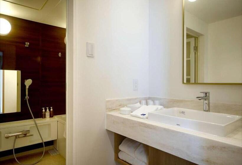 Семейный Номер с Койками, Breeze Bay Marina