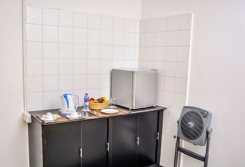 חדר משפחתי, City Breeze By Amaranta