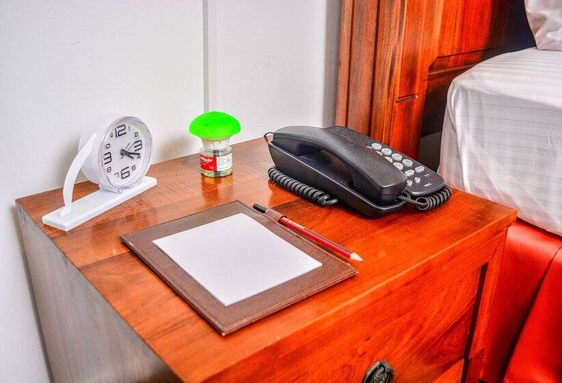 חדר דלוקס, City Breeze By Amaranta