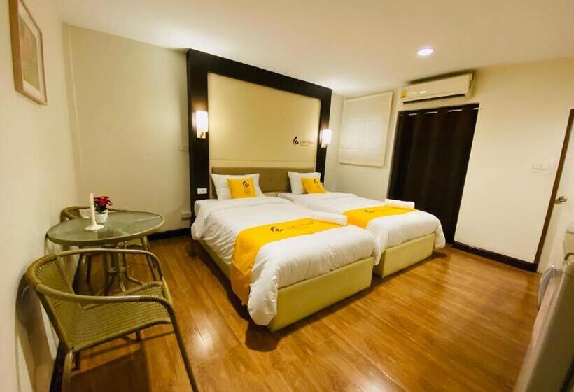 デラックスルーム, Lee's Mark Residence