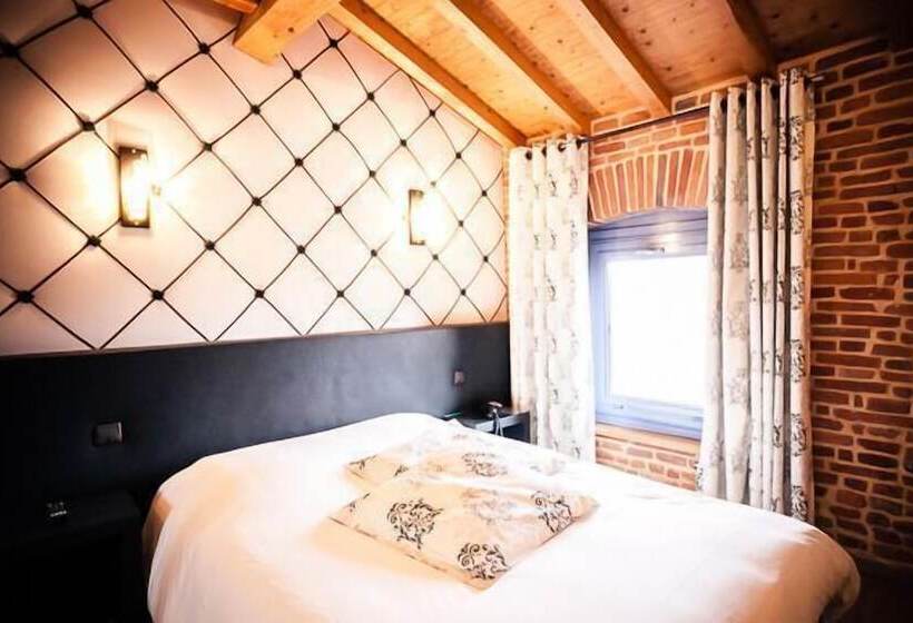 غرفة قياسية, Les Ecuries De La Tour