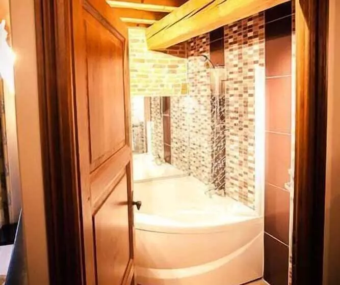 Comfort-huone, Les Ecuries De La Tour