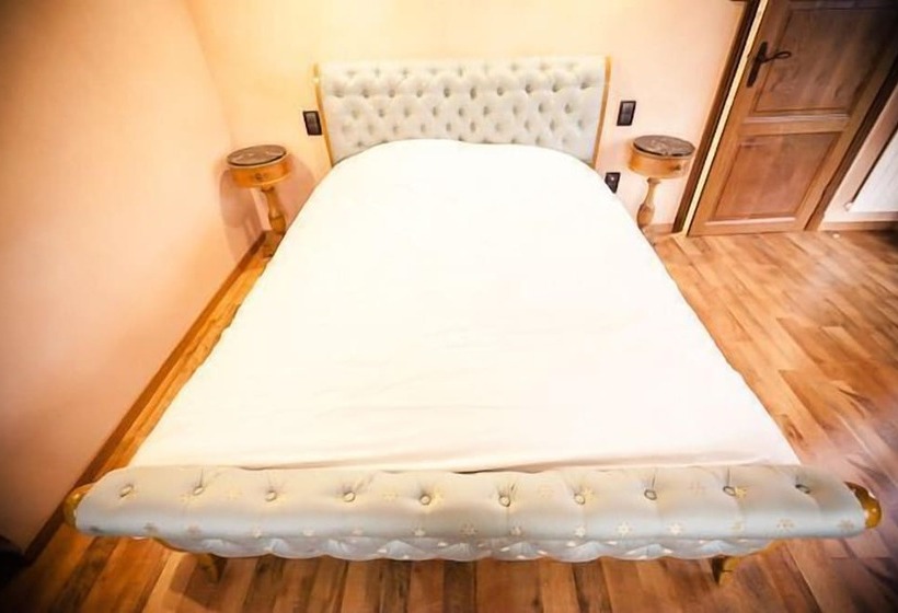 패밀리 룸, Les Ecuries De La Tour