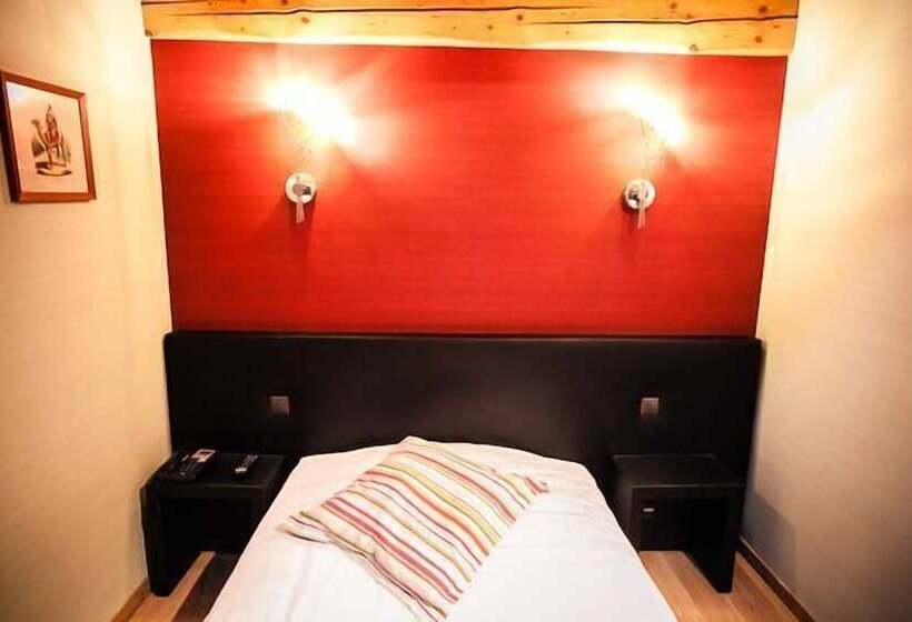 패밀리 룸, Les Ecuries De La Tour