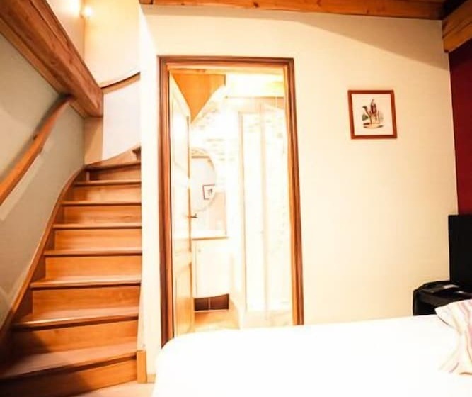 패밀리 룸, Les Ecuries De La Tour